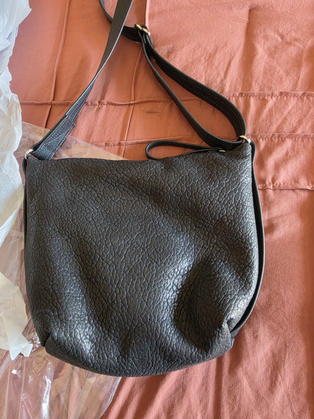 Rough & Tumble Black Pebbled Lamb XS Hobo NEW - Picture 2 of 6